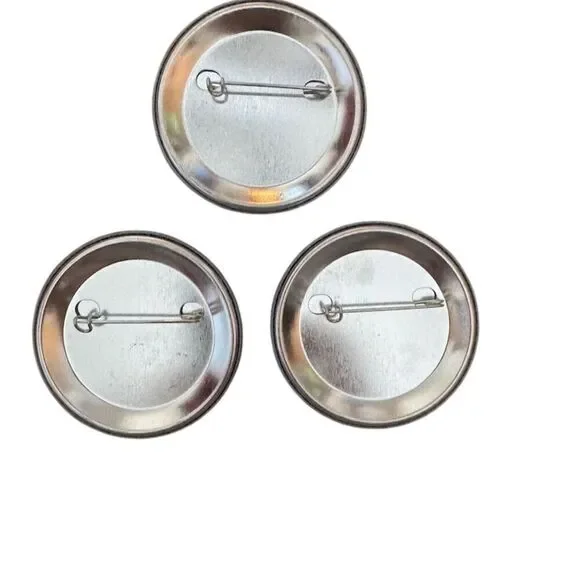 Washington Redskins Button Badge Set of Three Vintage NFL NWOT - Picture 3 of 3